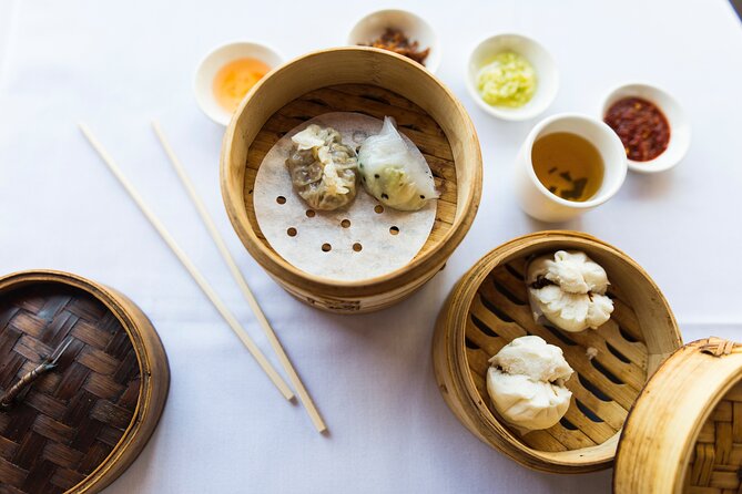 #1 Rated NYC Chinatown Food and History Walking Tour with FNYT - Chatham Square and the many Chinatowns within Chinatown