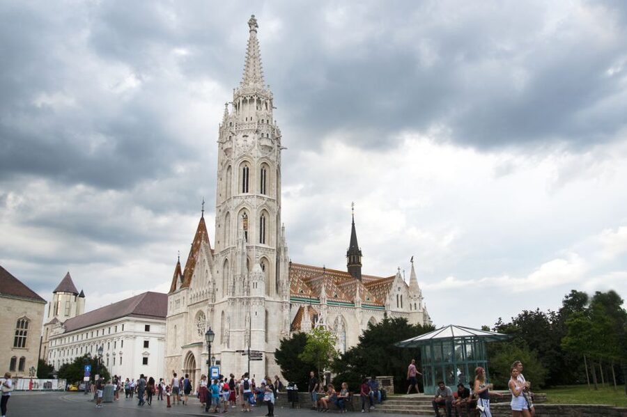 3-Hour Orientation Walking Tour of Buda and Pest - History told through stories, not just dates