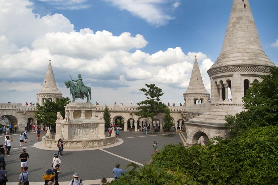 3-Hour Orientation Walking Tour of Buda and Pest - What fits into three hours
