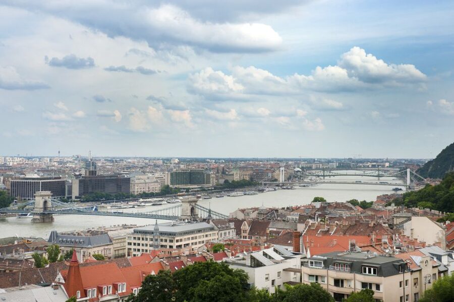 3-Hour Orientation Walking Tour of Buda and Pest - The value of the $41 price
