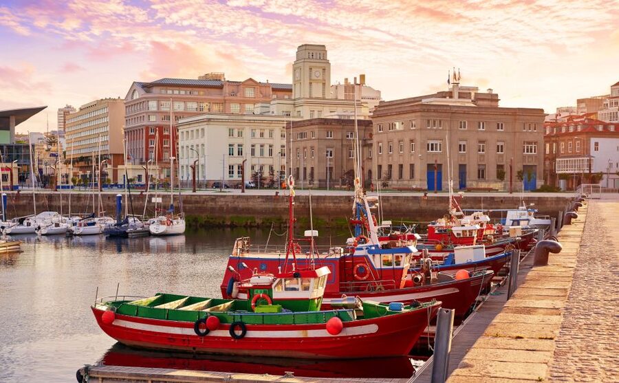 A Coruña: Historic Walking Tour Old Town and Highlights - Should you book this A Coruña walking tour?