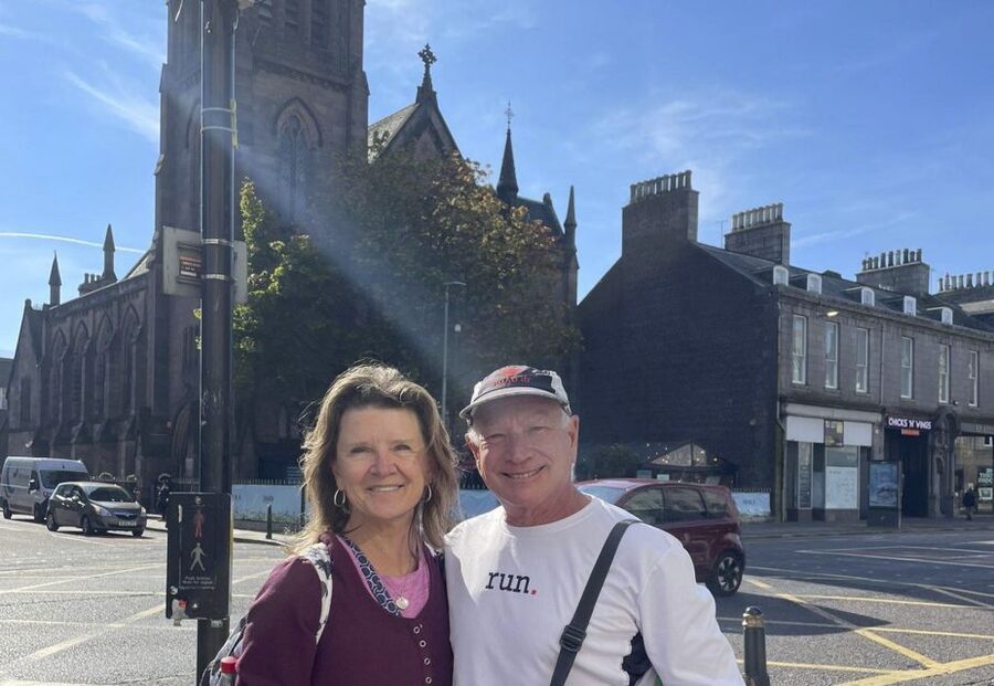 Aberdeen: Daily City Centre Walking Tour (2pm) - Marischal College and the Aberdeen Art Gallery