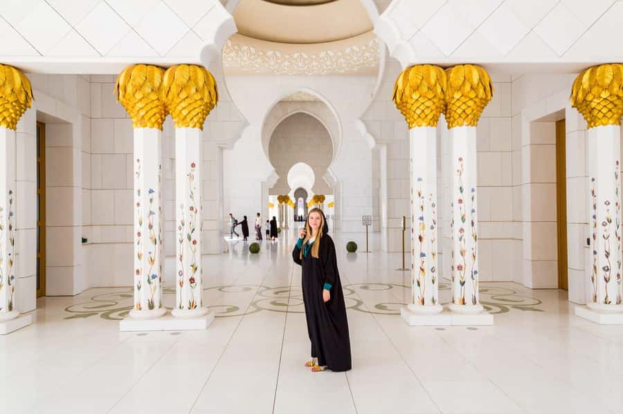 Abu Dhabi: Guided Walking Tour at Sheikh Zayed Grand Mosque - FAQ