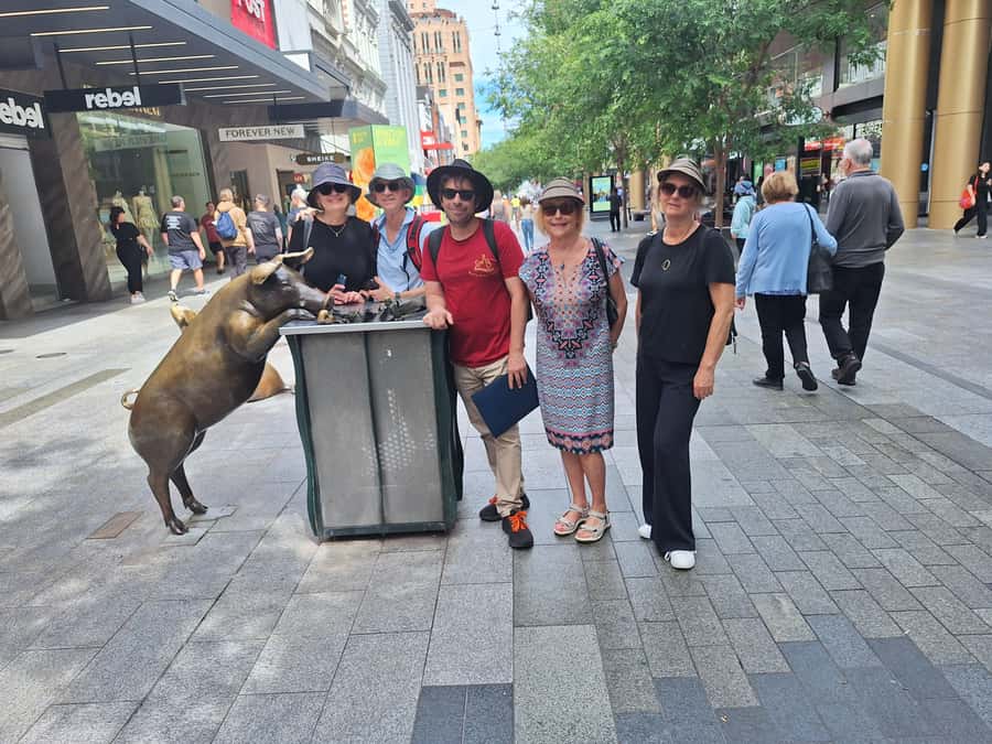 Adelaide: Guided Ultimate Walking Tour with Drink and Snack - The riverfront provides the tour’s breathing space