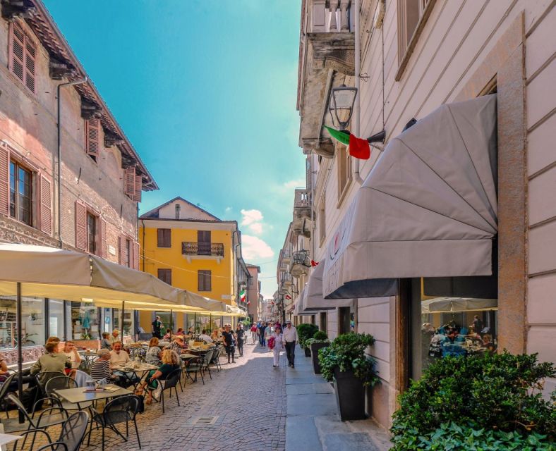 Alba: Historic Town Highlights Guided Walking Tour - Why Alba’s towers make this walk worthwhile