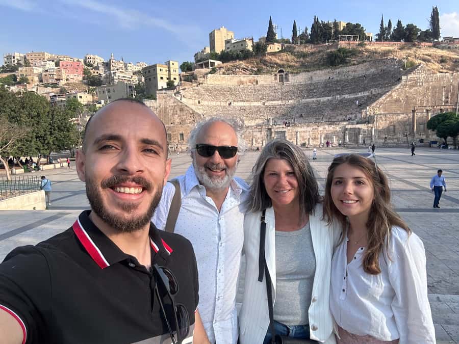 Amman Walking Tour: Hidden Gems, Culture & Street Food - King Abdullah I Mosque and Jordanian religious life