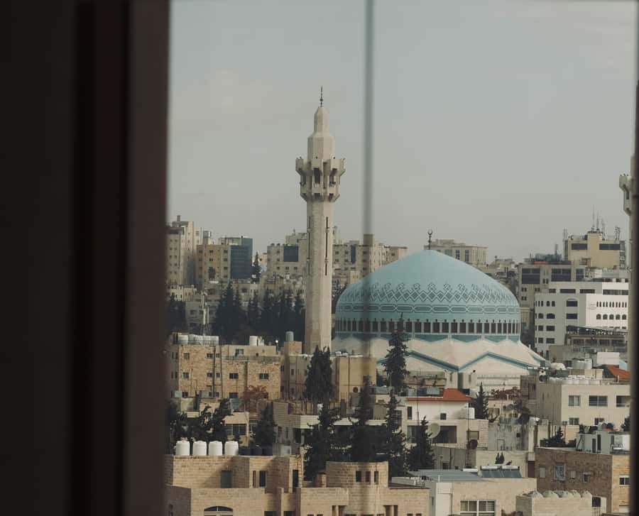 Amman Walking Tour: Hidden Gems, Culture & Street Food - Downtown markets, tea, and street food