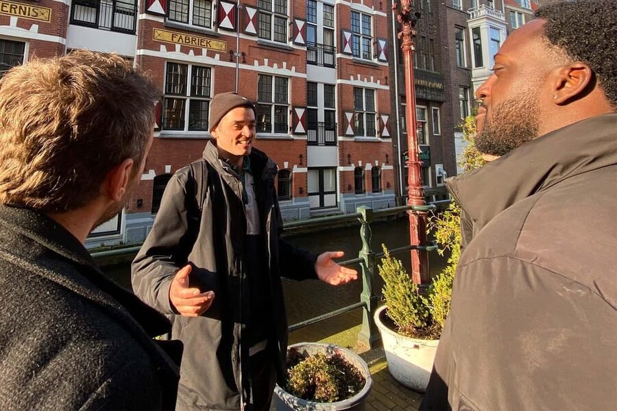 Amsterdam: Anne Frank Guided Small Group Walking Tour - Starting at Beursplein and the bronze bull