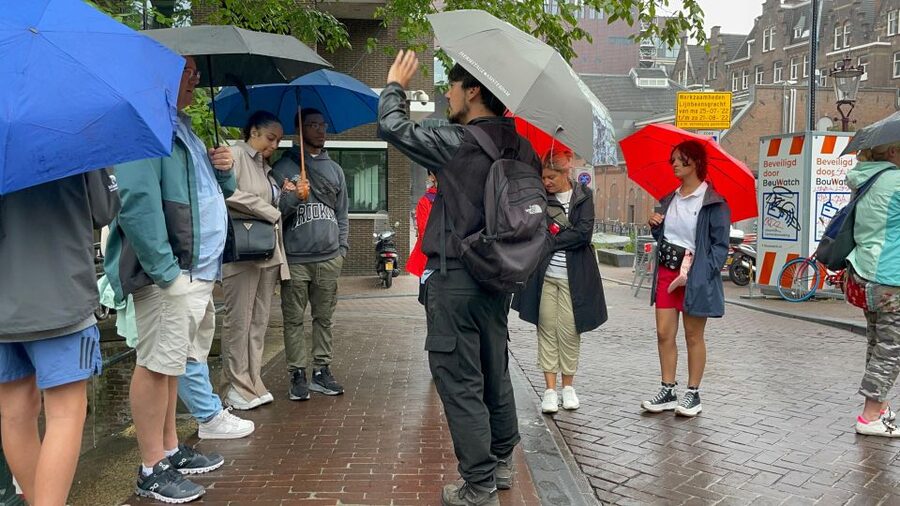 Amsterdam: Anne Frank's Last Walk & Visit Anne's House in VR - The real Anne Frank House is not included