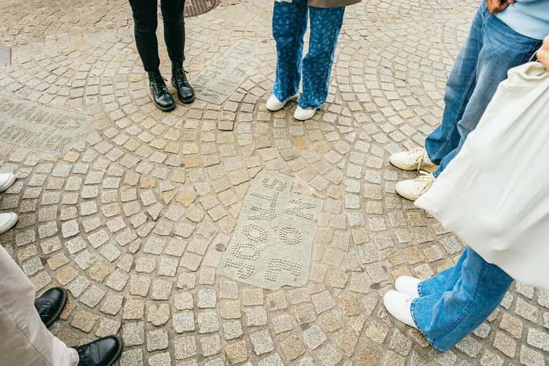 Amsterdam: Cultural Highlights Walking Tour - What the $30 price gets you