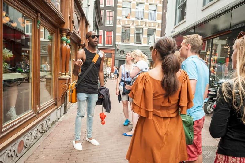 Amsterdam: Ganja Walking Tour - Begijnhof gives the walk a needed change of pace