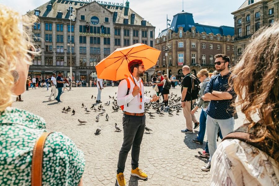 Amsterdam: Historical Highlights Walking Tour with Tasting - Should you book the Amsterdam Historical Highlights Walking Tour?