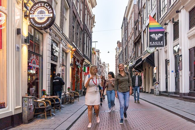 Amsterdam Red Light District Walking Tour in EN/DE/IT/ES - The final walk along Oudezijds Voorburgwal