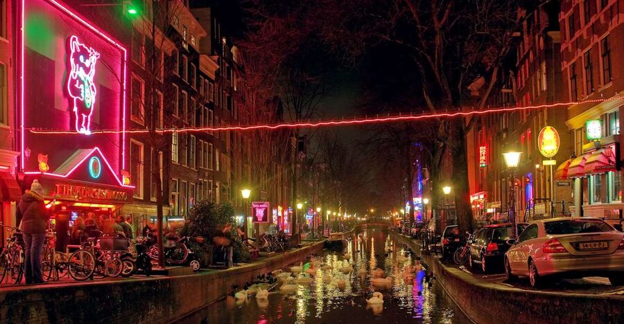 Amsterdam: Sex, Drugs, and Freedom Walking Tour - The Old Church beside the Red Light District