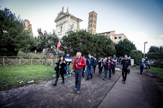 Ancient Rome Guided Walking Tour: Colosseum, Forum and Palatine - Meeting at the Arch of Constantine
