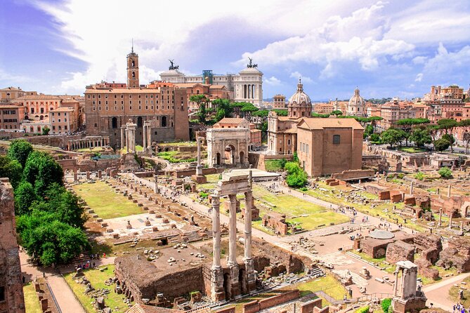 Ancient Rome Guided Walking Tour: Colosseum, Forum and Palatine - The guide can make or break the experience