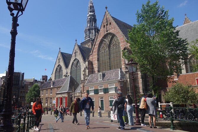 Anne Frank and Amsterdam Jewish History Walking Tour - What the guides do well