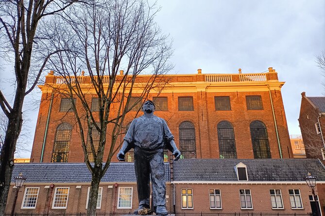 Anne Frank and Amsterdam Jewish History Walking Tour - Singelgracht and Willem Arondeus