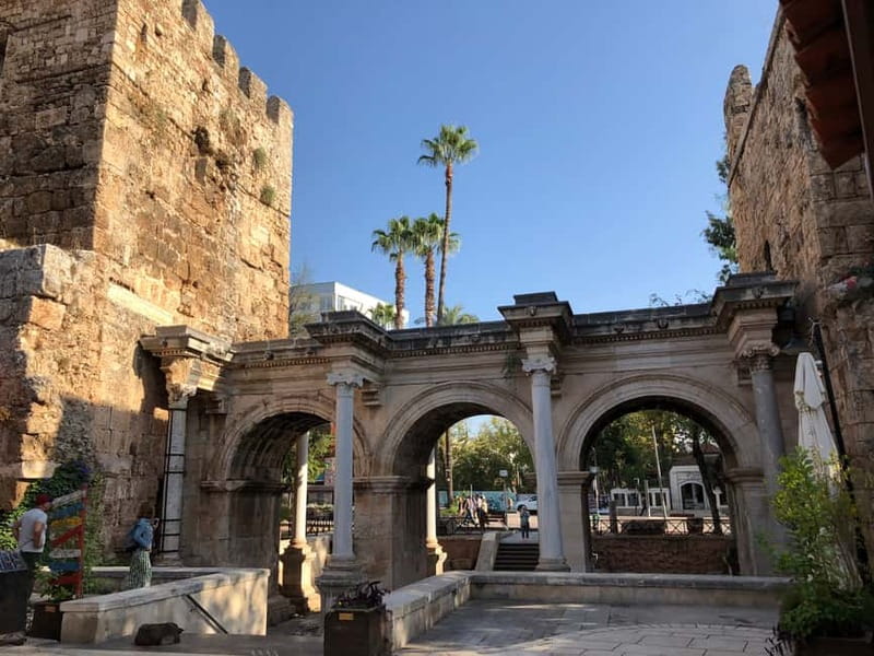 Antalya: Old Town Walking Tour with Dessert Tasting - The dessert finale: irmik helvası with ice cream