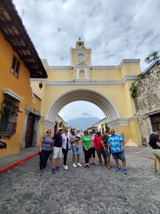 Antigua Guatemala: City Highlights Guided Walking Tour - The Union Tank and San Francisco Church