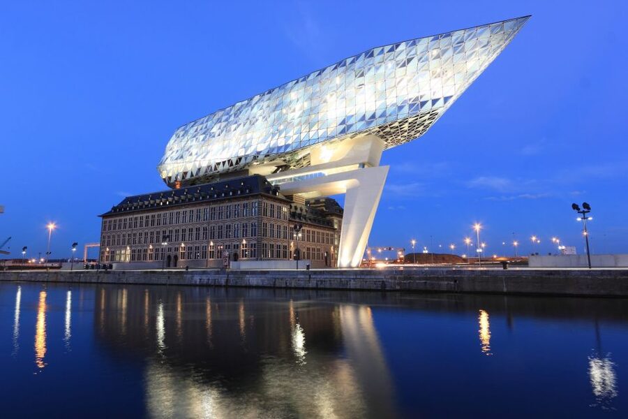 Antwerp: Private Walking Tour with a Local - Starting at Brabo’s Monument or Den Engel