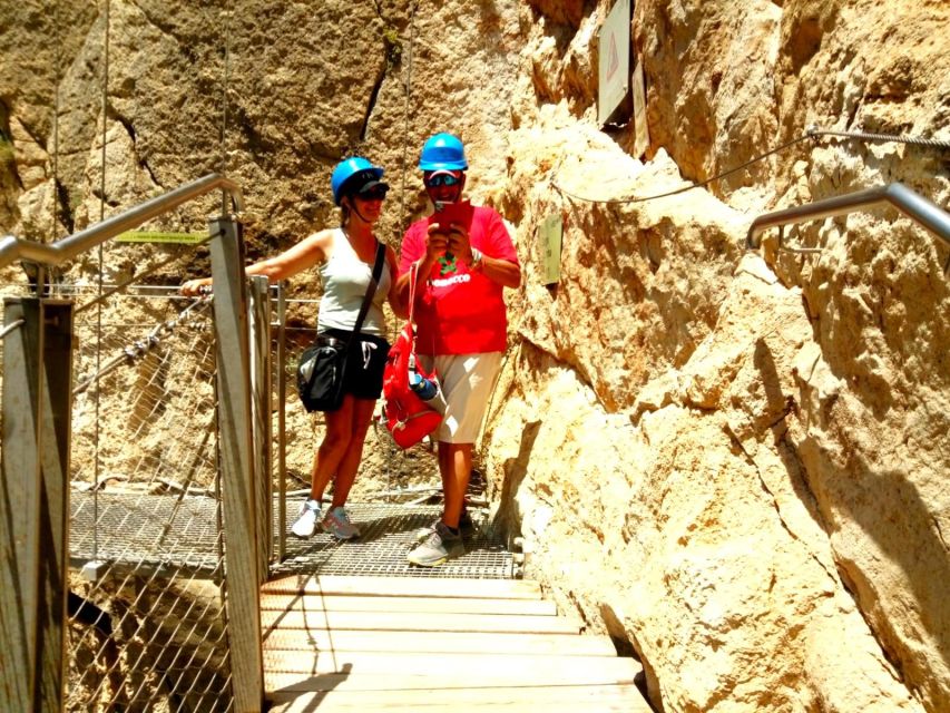 Ardales: Caminito del Rey Private Walking Tour - Hoyo Valley brings a change of pace