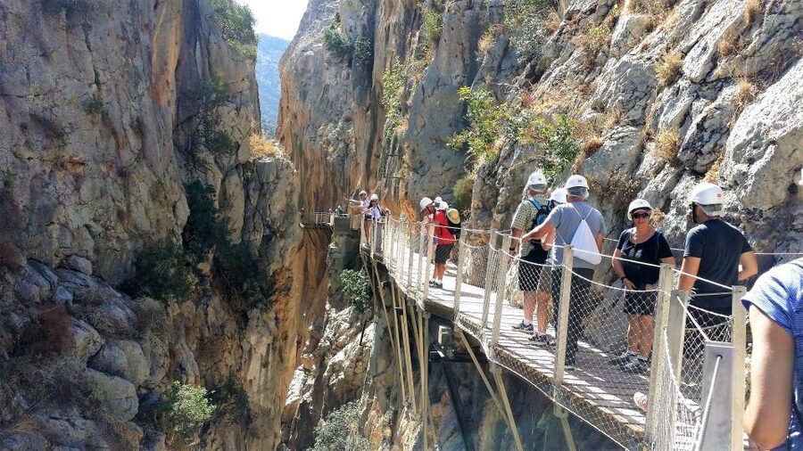 Ardales: Caminito del Rey Private Walking Tour - The extra 20 minutes to the bus stop