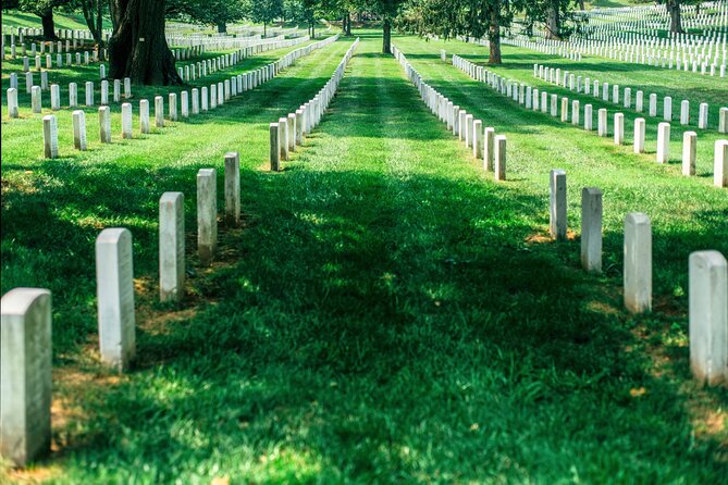 Arlington National Cemetery Walking Tour & Changing of the Guards - Meeting at the Welcome Center and getting started