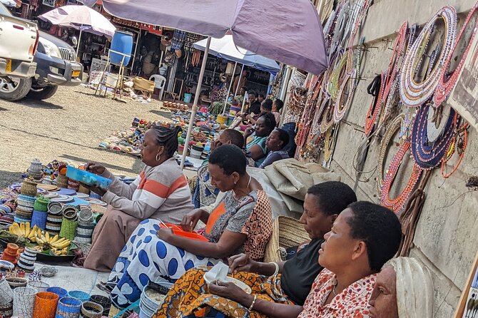 Arusha Guided Walking City Tour, Culture, Lifestyle & History - Walking, pickups, and group size