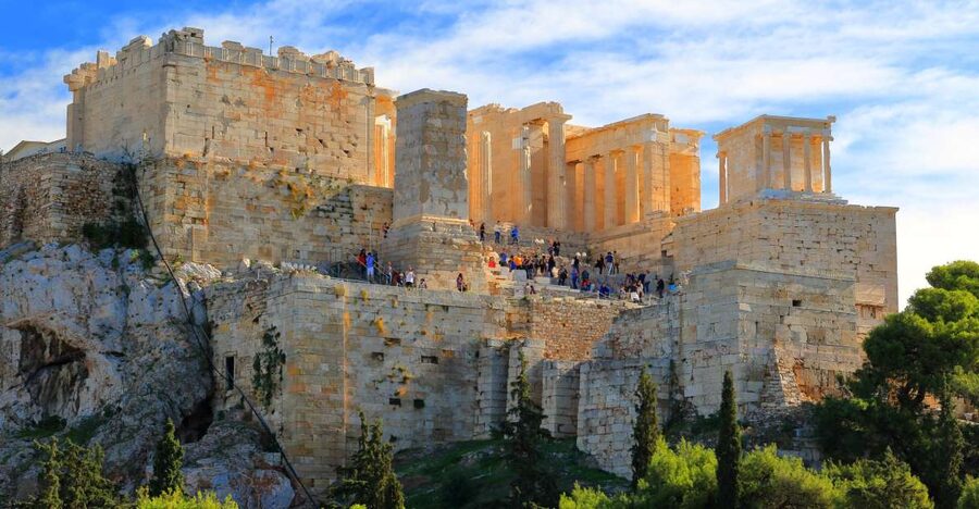 Athens: Acropolis Guided Walking Tour - Meeting the Caryatides at the Erechtheion