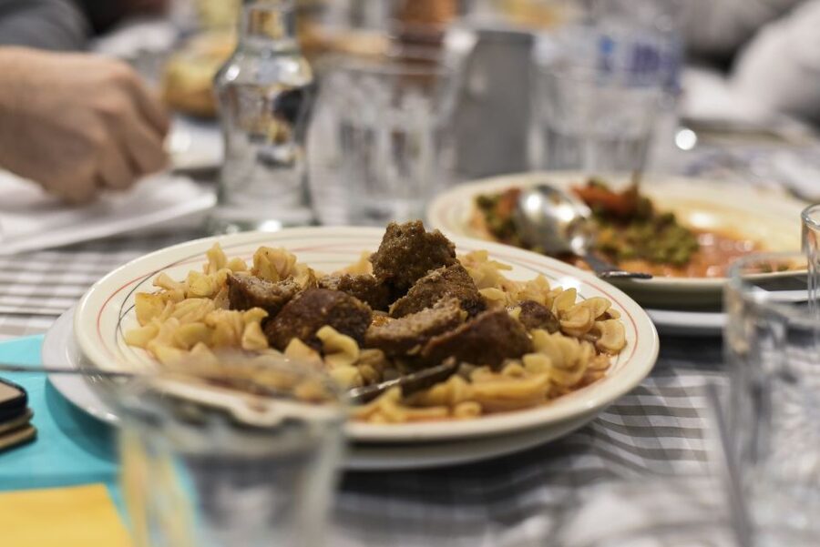 Athens: Ultimate Food Walking Tour with 15 Tastings - Lunch inside the market