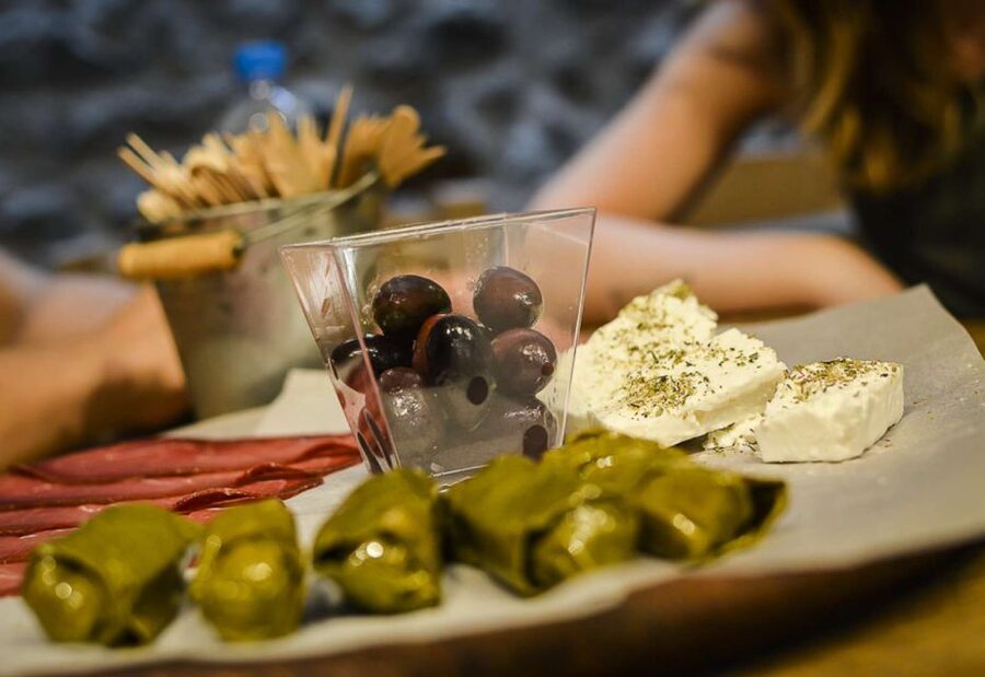 Athens: Ultimate Food Walking Tour with 15 Tastings - How much food do you really get?