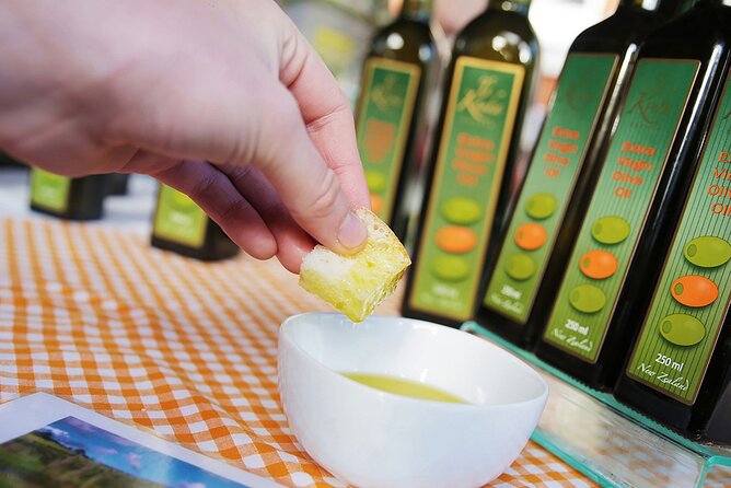 Auckland: Flavours of our City Food Walk - Why this Auckland food walk works so well in the afternoon