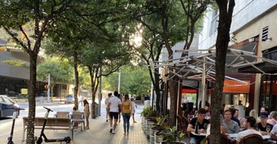 Austin: Morning History Walking Tour of Downtown Austin - Congress Avenue and the story of Angelina Eberly