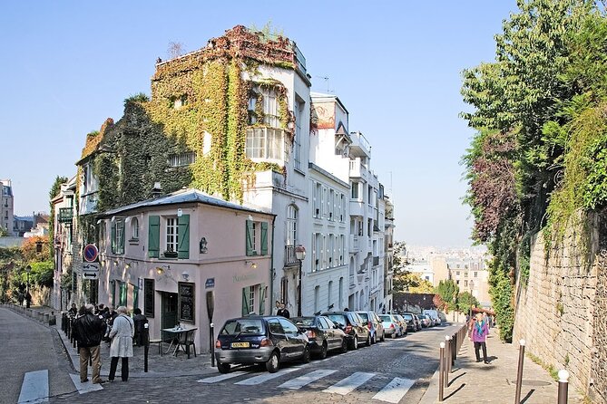 Authentic Parisian Gourmet Food Tour with 10 Local Dishes & Wines - Practical details that affect your day