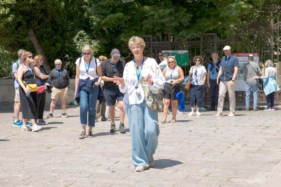 Avignon: History and Legend Walking Tour - From Place Crillon to Porte de l’Oulle