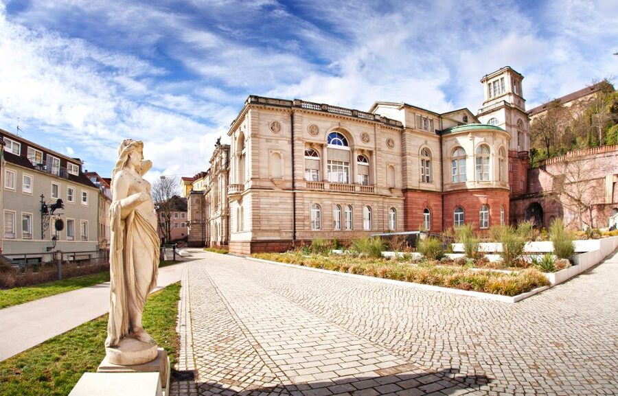 Baden-Baden: Sightseeing Highlights Guided Walking Tour - The museum mile and Casino Baden-Baden
