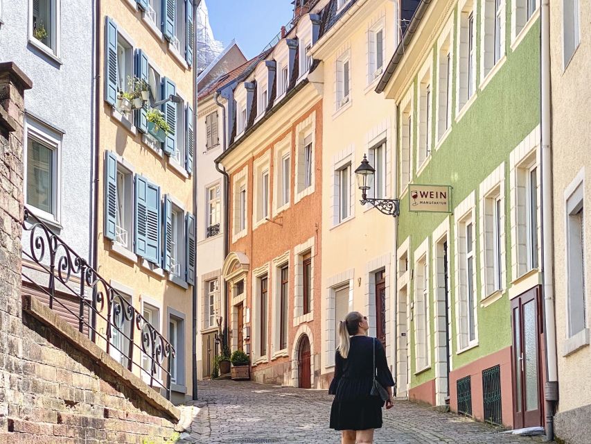 Baden-Baden: Sightseeing Highlights Guided Walking Tour - Meeting at the Tourist Information on Kaiserallee