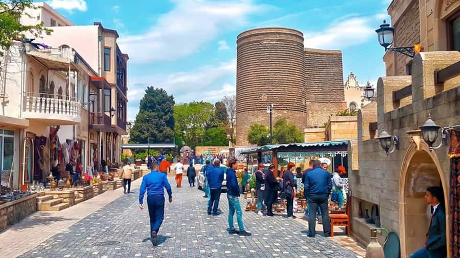 Baku: Stunning Walking Tour of Historical and Modern City - Philarmony Garden and the oil-boom city