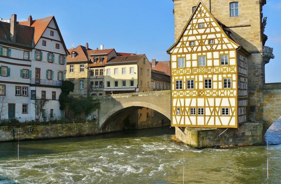 Bamberg: Private Guided Walking Tour - Starting beneath Bamberg Cathedral