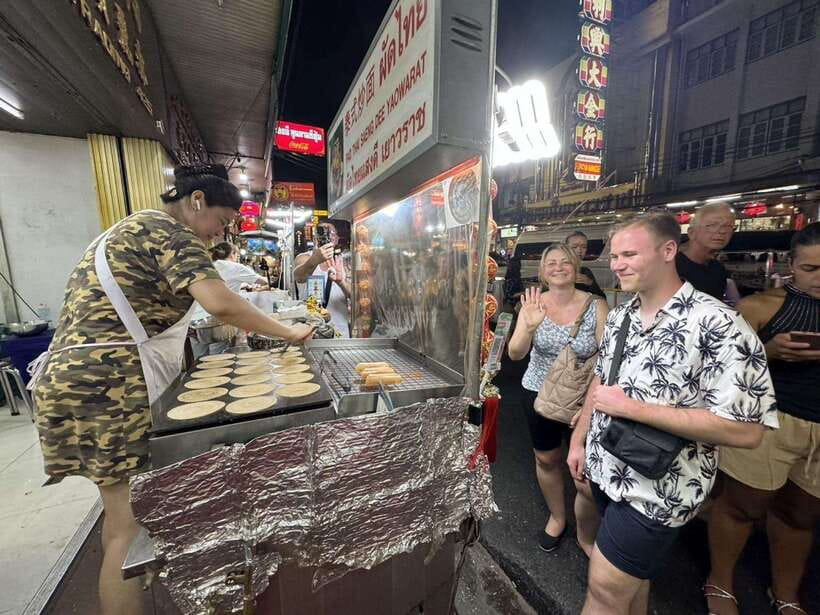 Bangkok Authentic Tasting Thai-Chinatown Walking Food Tour - The food: plenty of variety and plenty of it