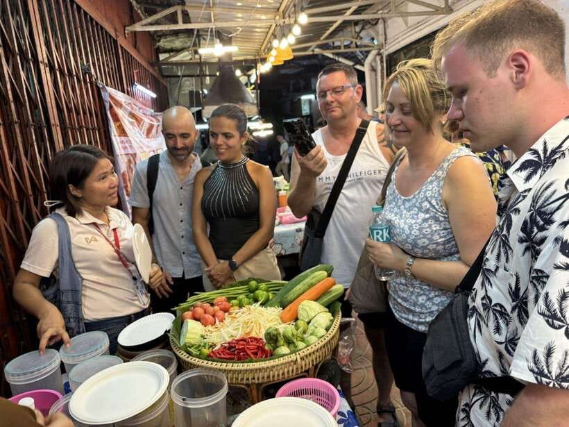 Bangkok Authentic Tasting Thai-Chinatown Walking Food Tour - Group size, pace, and the Chinatown crowd