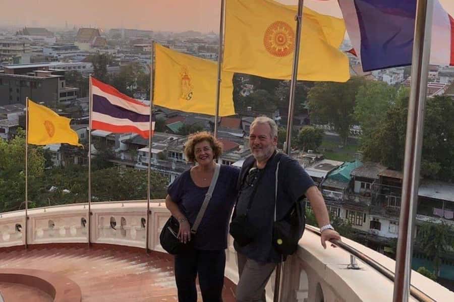Bangkok: City Highlights and Landmarks Private Walking Tour - Key points at a glance