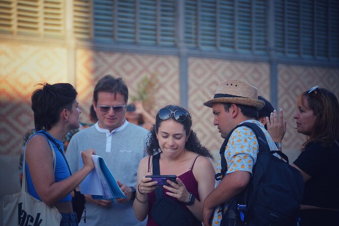 Barcelona 1.5h Private Old Town, Gothic & Ramblas Walking Tour - Barcelona Cathedral and Plaça Sant Felip Neri