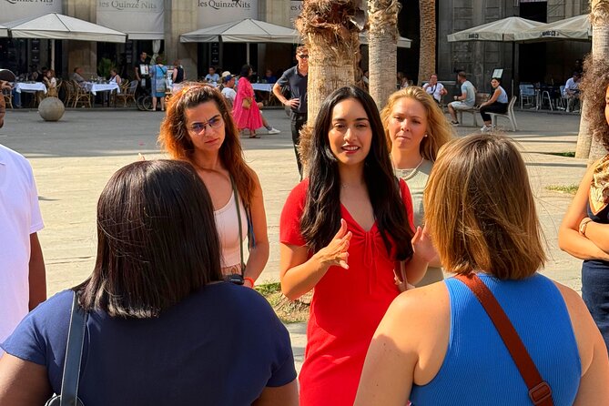 Barcelona Gems, 10+ Sights Immersive Walking Tour - Dr. Stravinsky and Barcelona’s cocktail culture