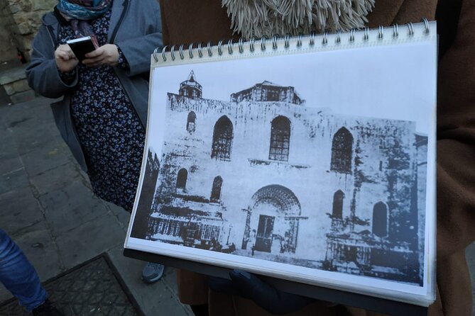 Barcelona Gothic Quarter Walking Tour with Tapas - Craft Barcelona and the pintxos finish