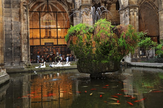 Barcelona: Gothic Quarter Walking Tour - Roman Barcelona and the making of a holy city
