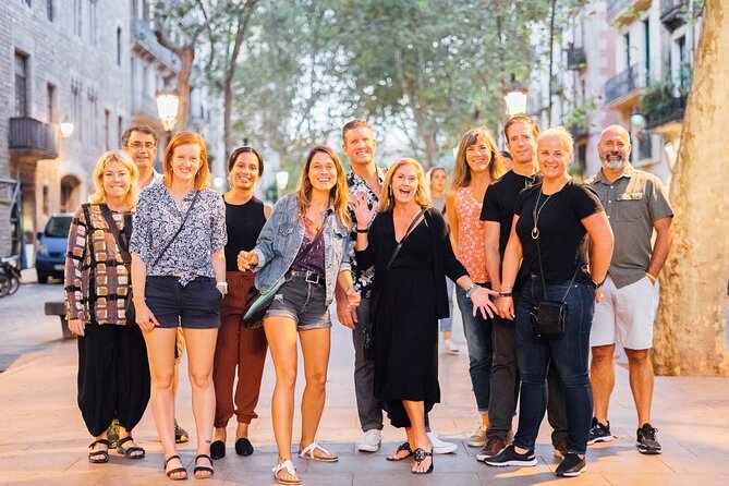 Barcelona: La Boqueria Food, Wine & History Walking Tour - Walking the Gothic Quarter for 80 minutes