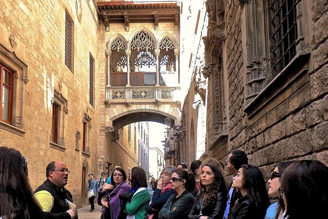 Barcelona Old Town & Gothic Quarter Small Group Tour - Ciutat Vella and the story of Barcelona’s Old City