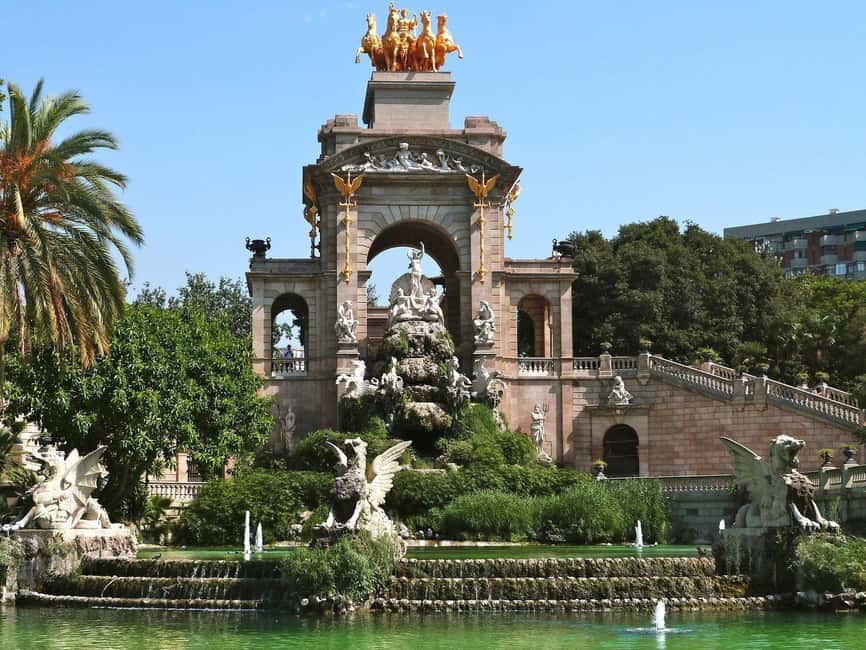 Barcelona: Picasso Museum Entry, Digital Guide & Born Walk - Who will get the most from this Barcelona visit